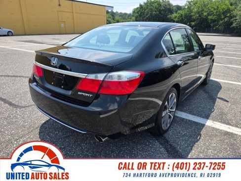 Used 2013 Honda Accord Sport image 5