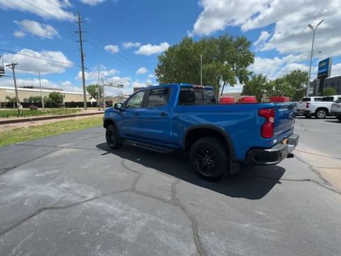 Used 2024 Chevrolet Silverado 1500 ZR2 w/ Technology Package AWD/4WD image 6