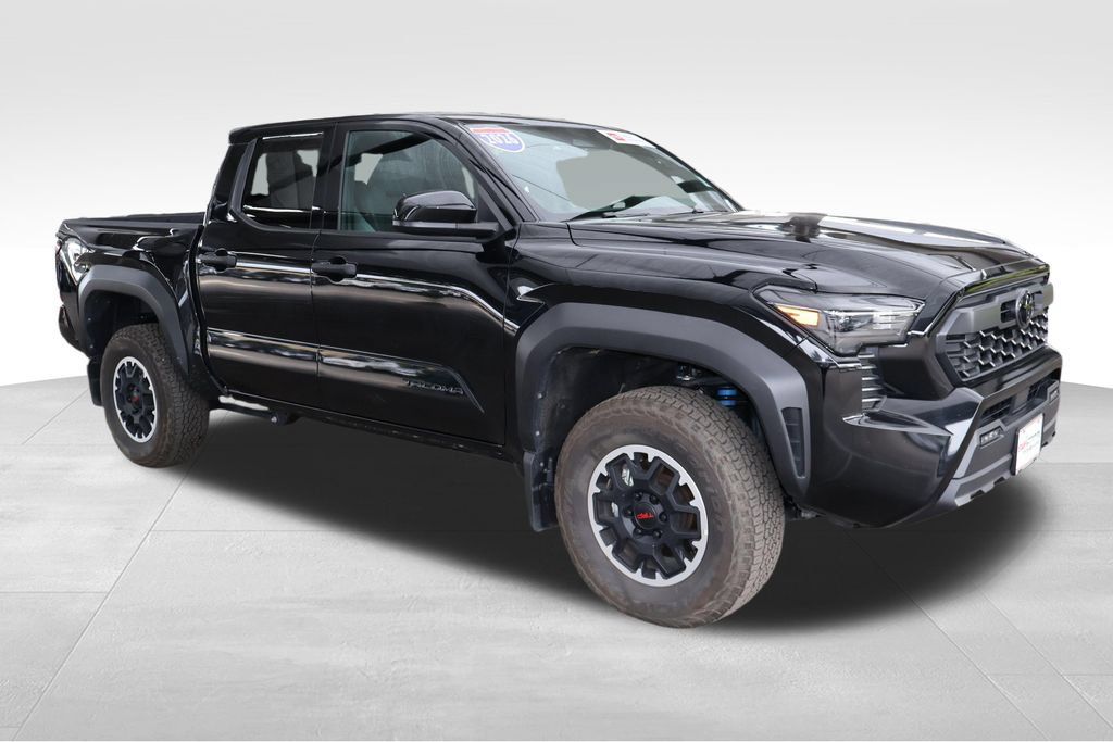 Certified 2026 Toyota Tacoma TRD Off-Road AWD/4WD image 17