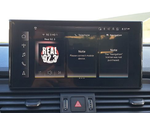 Used 2023 Audi Q5 e Premium w/ Convenience Package image 23