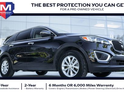 Used 2017 Kia Sorento LX w/ LX Convenience Package