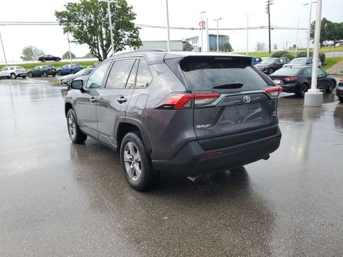 Certified 2025 Toyota RAV4 LE AWD/4WD image 3