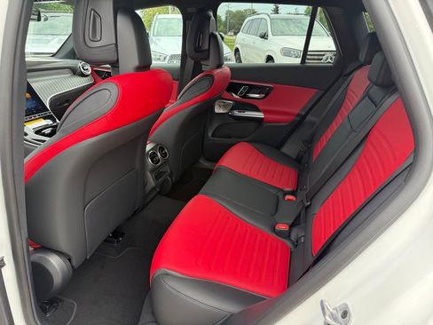 New 2025 Mercedes-Benz GLC 350e 4MATIC image 16