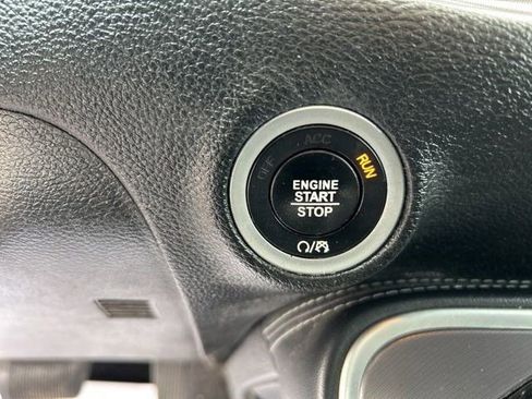 Used 2021 Dodge Challenger SXT image 20