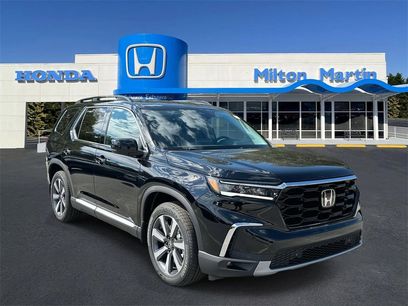 New 2025 Honda Pilot Touring