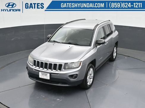 Used 2016 Jeep Compass Sport w/ Power Value Group image 42