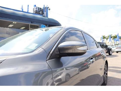 Used 2018 Nissan Altima 2.5 SL image 12