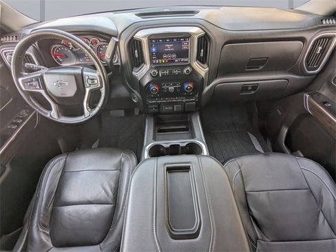 Used 2019 Chevrolet Silverado 1500 RST image 16