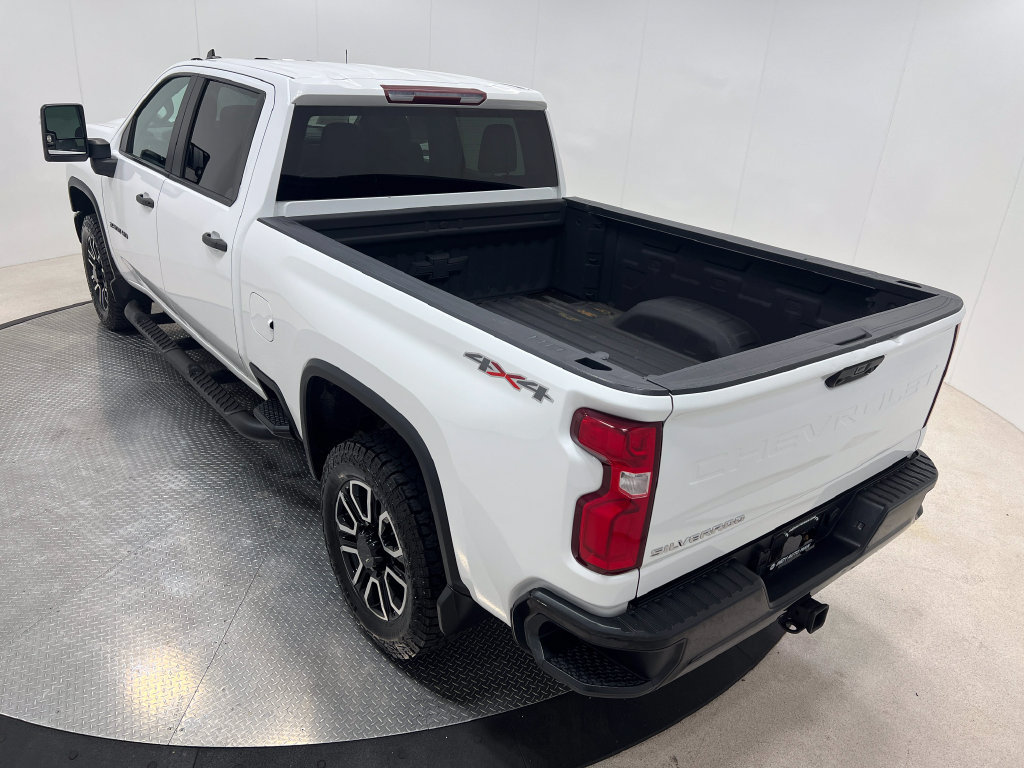 Used 2020 Chevrolet Silverado 2500 Custom w/ Custom Value Package AWD/4WD image 26