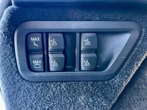 Used 2019 BMW X7 xDrive50i w/ Dynamic Handling Package image 41