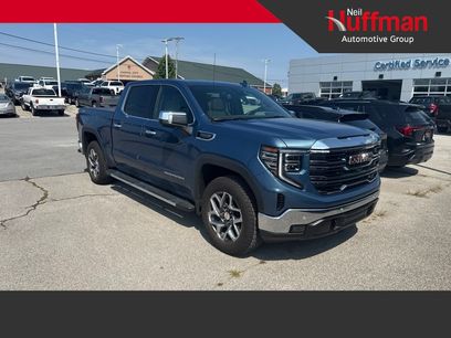 Used 2024 GMC Sierra 1500 SLT w/ SLT Premium Plus Package