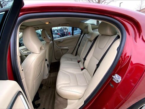 Used 2015 Volvo S60 T5 Premier image 19