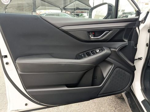 Used 2025 Subaru Outback Premium image 16