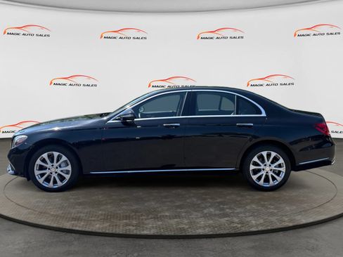 Used 2017 Mercedes-Benz E 300 4MATIC w/ Premium 1 Package image 7