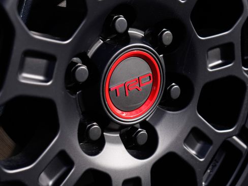 Used 2026 Toyota Sequoia TRD Pro AWD/4WD image 19