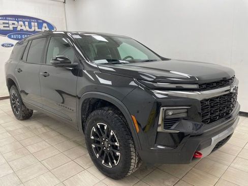 New 2026 Chevrolet Traverse Z71 w/ Driver Confidence Package image 1