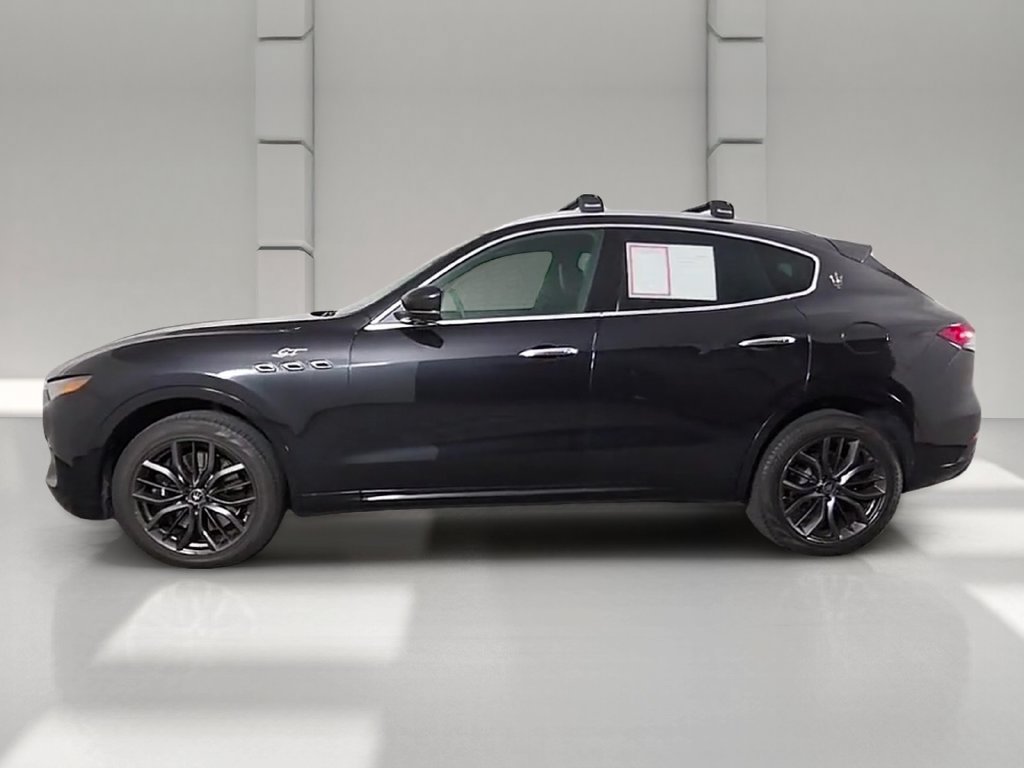 Used 2024 Maserati Levante GT Ultima AWD/4WD image 46