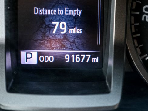 Used 2022 Toyota Tacoma SR5 image 22