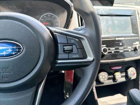 Used 2017 Subaru Impreza 2.0i AWD/4WD image 29
