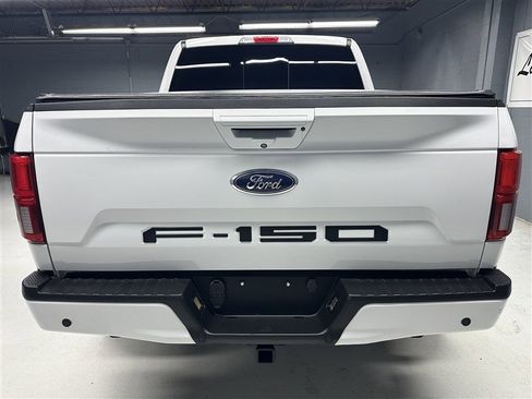 Used 2019 Ford F150 Lariat w/ Equipment Group 502A Luxury AWD/4WD image 6