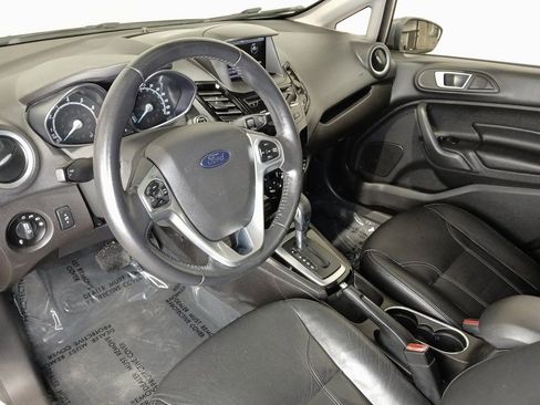 Used 2014 Ford Fiesta Titanium image 16