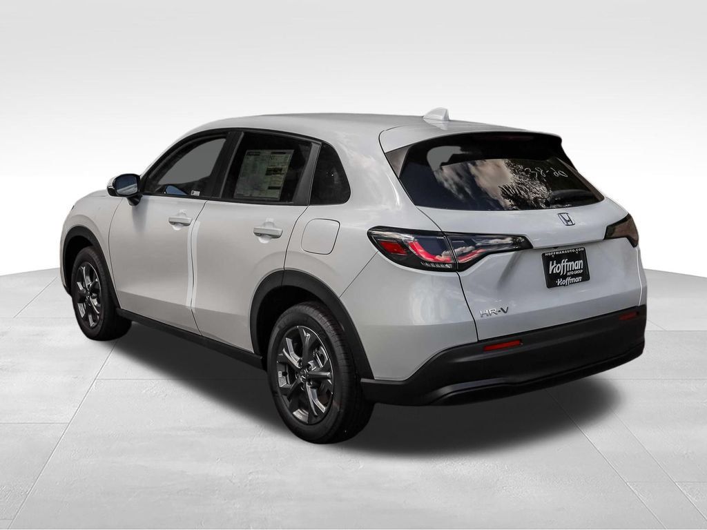 New 2026 Honda HR-V LX image 4