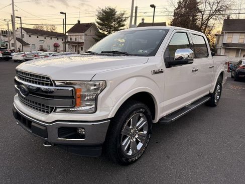 Used 2018 Ford F150 Lariat image 2