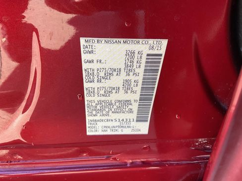 Used 2015 Nissan Titan PRO-4X w/ Pro-4x Luxury Package image 24