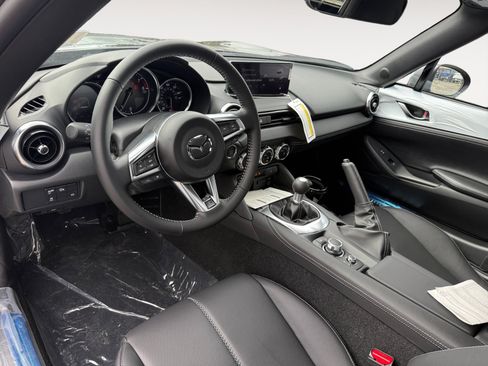 New 2026 MAZDA MX-5 Miata RF Grand Touring w/ Weather Package RWD image 15