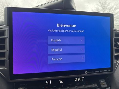 Used 2023 Toyota Tundra Limited image 37