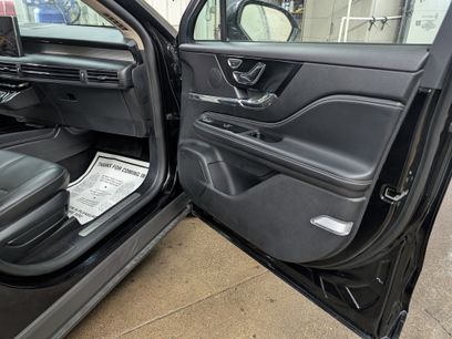 Used 2025 Lincoln Corsair AWD w/ Equipment Group 101A