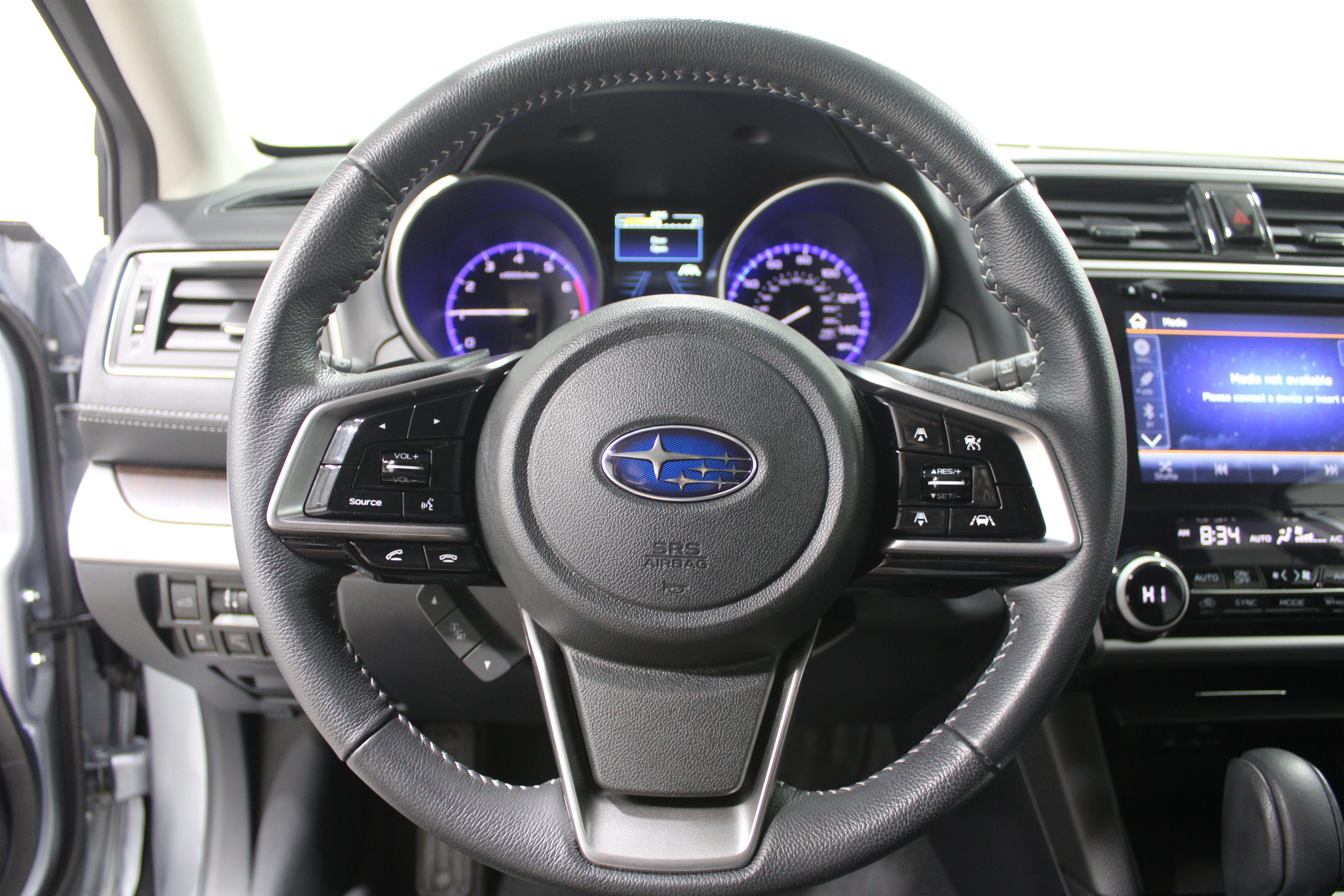 Used 2019 Subaru Outback 2.5i Limited AWD/4WD image 18
