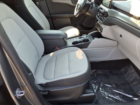 Used 2023 Ford Escape Active image 6