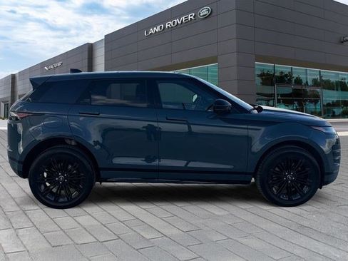 Used 2026 Land Rover Range Rover Evoque Dynamic SE AWD/4WD image 6