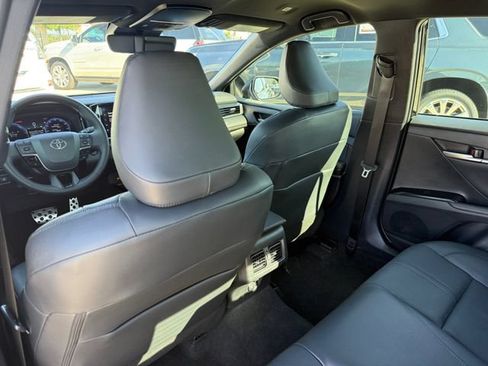 Used 2025 Toyota Camry XSE FWD image 27