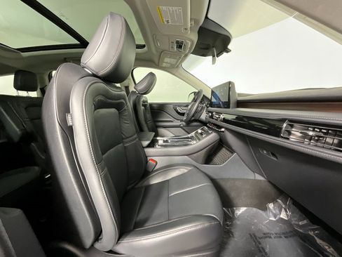 Used 2025 Lincoln Aviator Reserve image 20