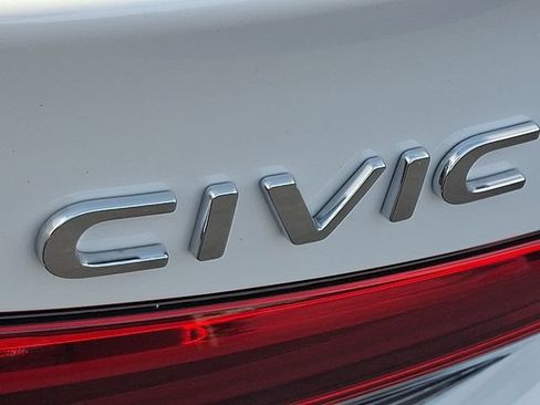 Certified 2023 Honda Civic Sport image 30
