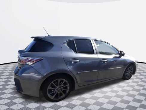 Used 2012 Lexus CT 200h Premium w/ Leather Pkg FWD image 4