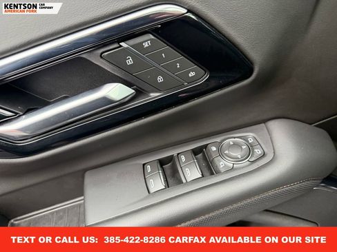 Used 2025 Chevrolet Suburban High Country image 23