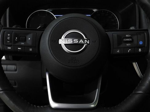 Used 2023 Nissan Rogue SV AWD/4WD image 35