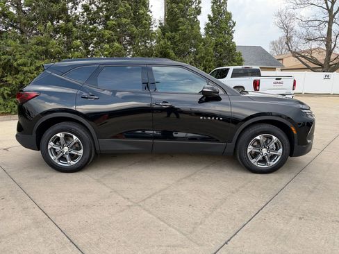 Used 2023 Chevrolet Blazer LT image 31