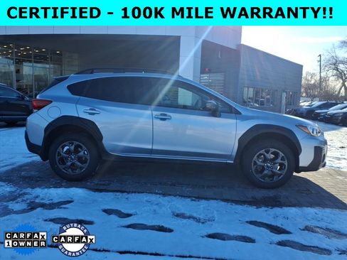 Used 2022 Subaru Crosstrek 2.5i Sport w/ Moonroof Package image 8