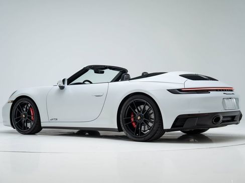 Used 2022 Porsche 911 Carrera GTS RWD image 5