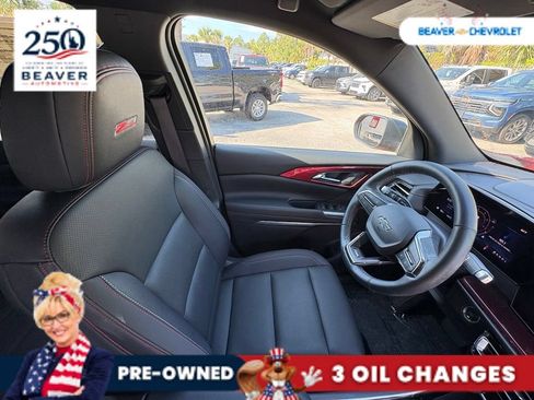 Used 2024 Chevrolet Traverse Z71 AWD/4WD image 29