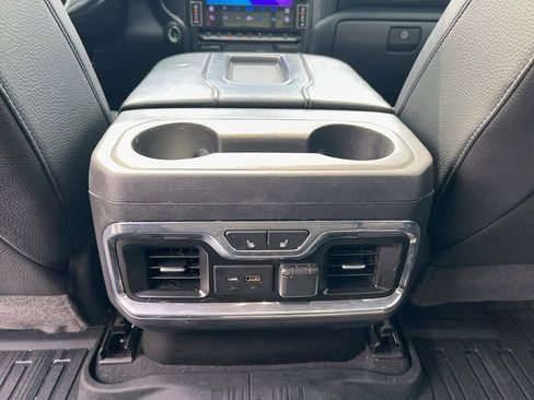 Used 2020 GMC Sierra 2500 Denali w/ Denali Ultimate Package AWD/4WD image 28