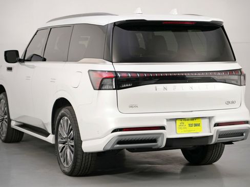 Used 2025 INFINITI QX80 Luxe image 55