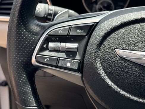 Used 2023 Genesis G70 2.0T w/ Sport Prestige Package RWD image 19