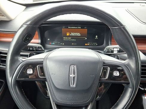 Used 2023 Lincoln Aviator Reserve w/ Elements Package Plus image 23