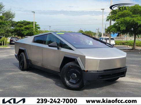 Used 2026 Tesla Cybertruck AWD Crew Cab image 1