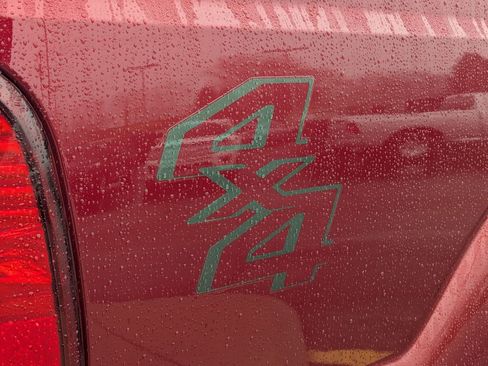 Used 2016 Ford F250 XLT w/ XLT Premium Package image 23